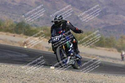 media/Nov-12-2023-SoCal Trackdays (Sun) [[5d1fba4e7d]]/Turn 14 (1035am)/